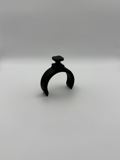 String layout tube clips